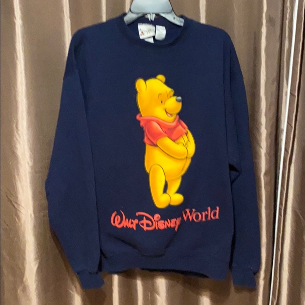 Walt Disney World sweatshirt Winnie the Pooh